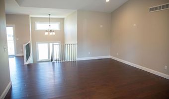 2282 Helle Dr, Asbury, IA 52002