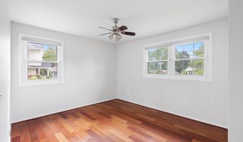 5814 LARPIN Ln, Alexandria, VA 22310