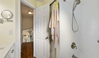 9976 N OAK Rd W, Cedar Hills, UT 84062