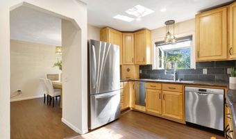 6104 Eastwood Ct, Anchorage, AK 99504
