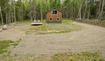 105 Gales Rd, Abbot, ME 04406