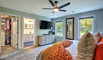 296 Twin Brook Ln, Coventry, RI 02816
