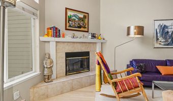 444 Lori Ln, Ashland, OR 97520