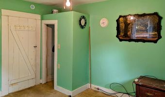 372 River Rd, Avon, ME 04966