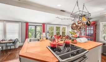 113 Meridian Rd, Beaufort, SC 29907