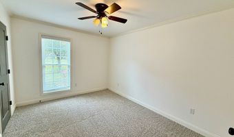 401 Spanish Moss Ln, Adel, GA 31620