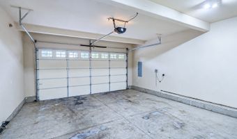 17478 SW MAX Ct, Beaverton, OR 97078