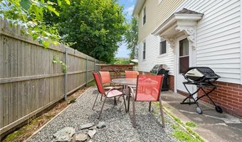 39 Ferncliff Ave, North Providence, RI 02911