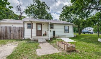 201 E Davis Ave, Alvarado, TX 76009