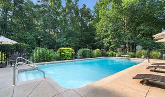 7713 Summercrest Dr, Apex, NC 27539