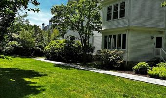 446 Bellevue Ave 6, Newport, RI 02840