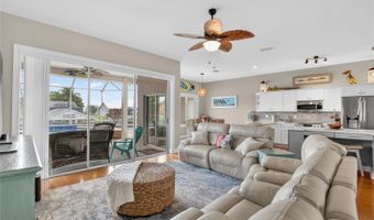 806 EAGLE Ln, Apollo Beach, FL 33572