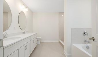74 Cardinal Rd, Cranston, RI 02921