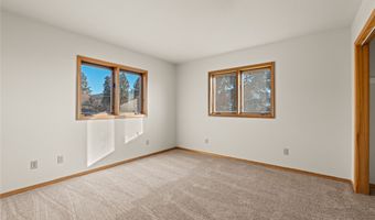 370 Commerce St, Bigfork, MT 59911