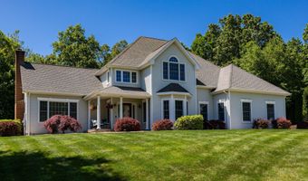 176 Fox Hollow Ln, Bristol, CT 06010