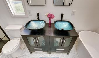 3 CLAYTON Dr, Clayton, DE 19938