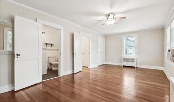 405 10th Ave, Belmar, NJ 07719