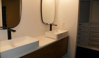2912 Ghiradelli St NE, Albuquerque, NM 87106