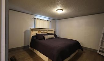 24 Oak Dr, Cody, WY 82414