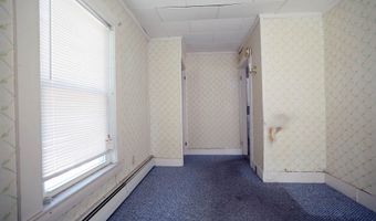 3 Grand St, Augusta, ME 04330
