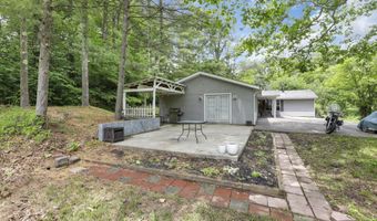 8175 Vore Ridge Rd, Athens, OH 45701