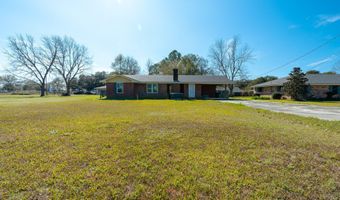 211 Perry Dr, Abbeville, LA 70510