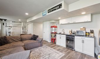 4124 NW 13th St, Ankeny, IA 50023