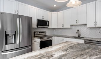 701 SONNE Dr, Annapolis, MD 21401