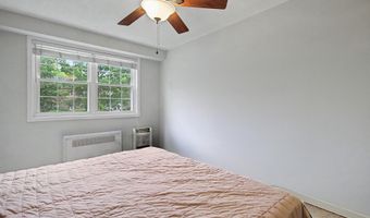 206 N TRENTON St 206-3, Arlington, VA 22203