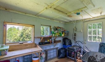 938 Stevens Rd, Barton, VT 05822