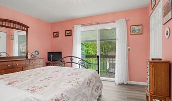 11 Deer Run 11, Bethel, CT 06801