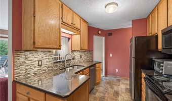 14316 Estates Ave, Apple Valley, MN 55124
