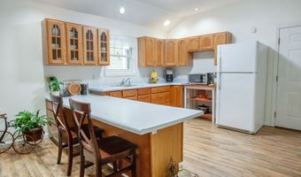 11 Chiswick Ln, Barkhamsted, CT 06063