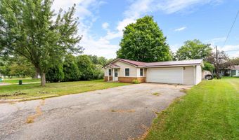 516 N Liberty Dr, Albion, IN 46701