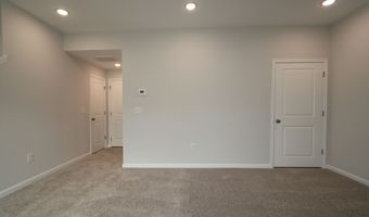 10015 Secluded Garden Dr, Apex, NC 27523