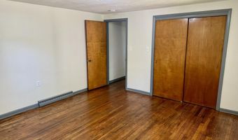 135 S Main St, Barnegat, NJ 08005