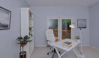 588 Green Rd, Ann Arbor, MI 48105