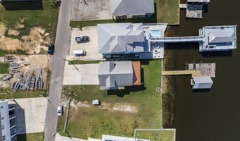 146 Elaine Dr, Bay St. Louis, MS 39520