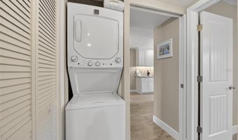 1028 APOLLO BEACH Blvd 114, Apollo Beach, FL 33572