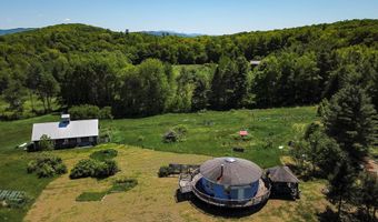 310 Sky View Ln, Barnet, VT 05821
