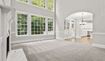 3425 Kingsland Cir, Berkeley Lake, GA 30096