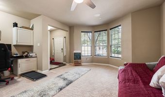 3895 Asbury Ln, Addison, TX 75001