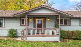 759 N Laurel St, Ashland, OR 97520