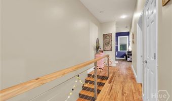 309 E Duffy St, Savannah, GA 31401