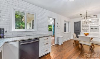 3227 Driftwood Dr, Charlotte, NC 28205