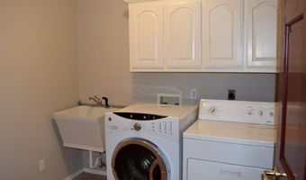 1307 21st St, Bentonville, AR 72712