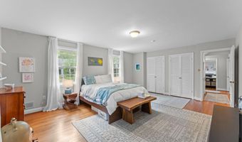 5121 BALTAN Rd, Bethesda, MD 20816