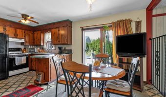 224 Tiller Ave, Beachwood, NJ 08722