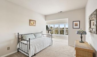 8140 Pasadena Ave, La Mesa, CA 91941