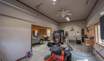 183 Barnard Rd, Barnard Twp., ME 04414